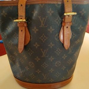 Louis Vuitton Bucket handbag